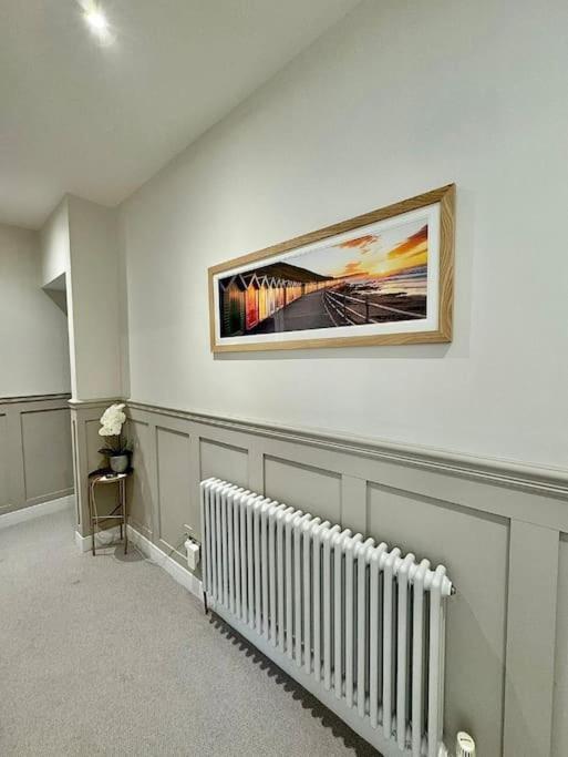 Stylish Apartment Near The Centre Of Harrogate Exterior photo
